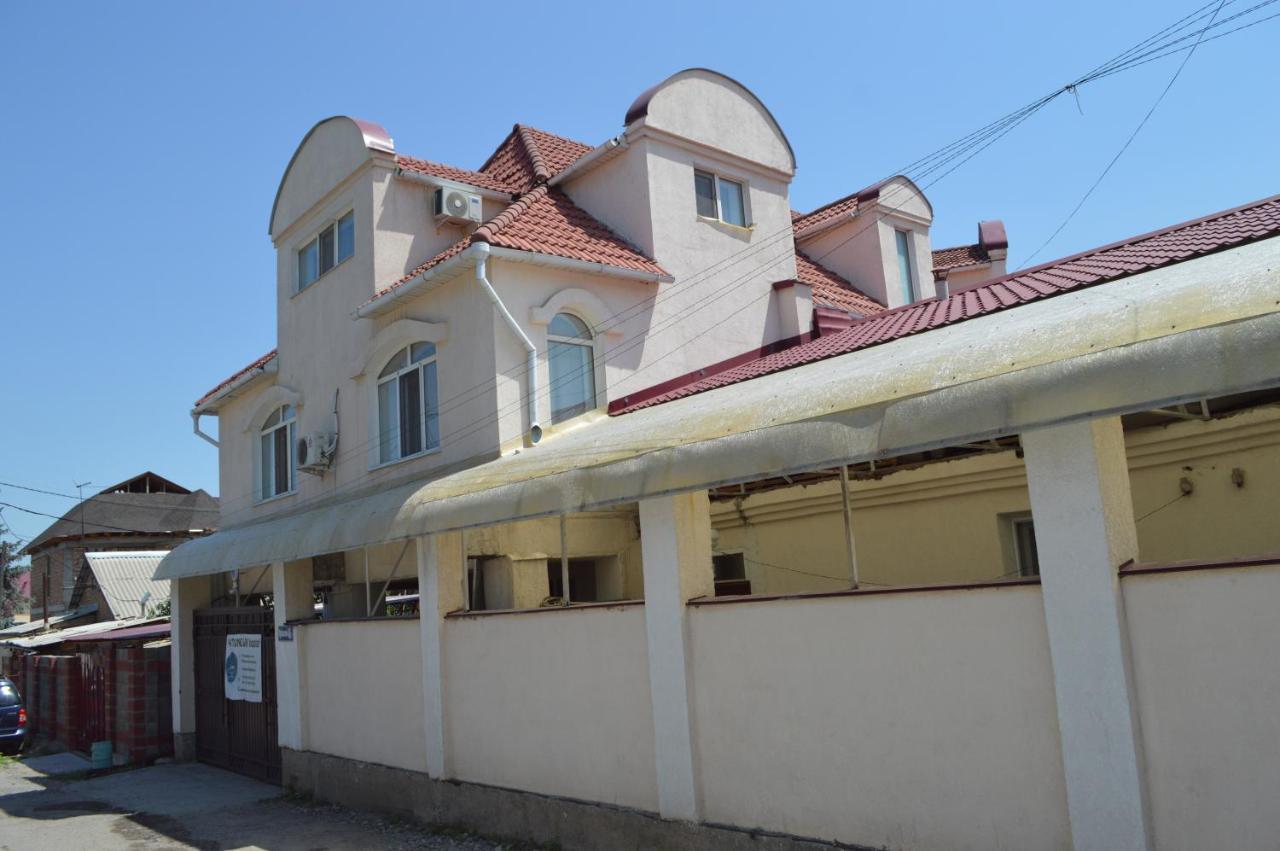 Tunduk Hostel Bishkek Luaran gambar