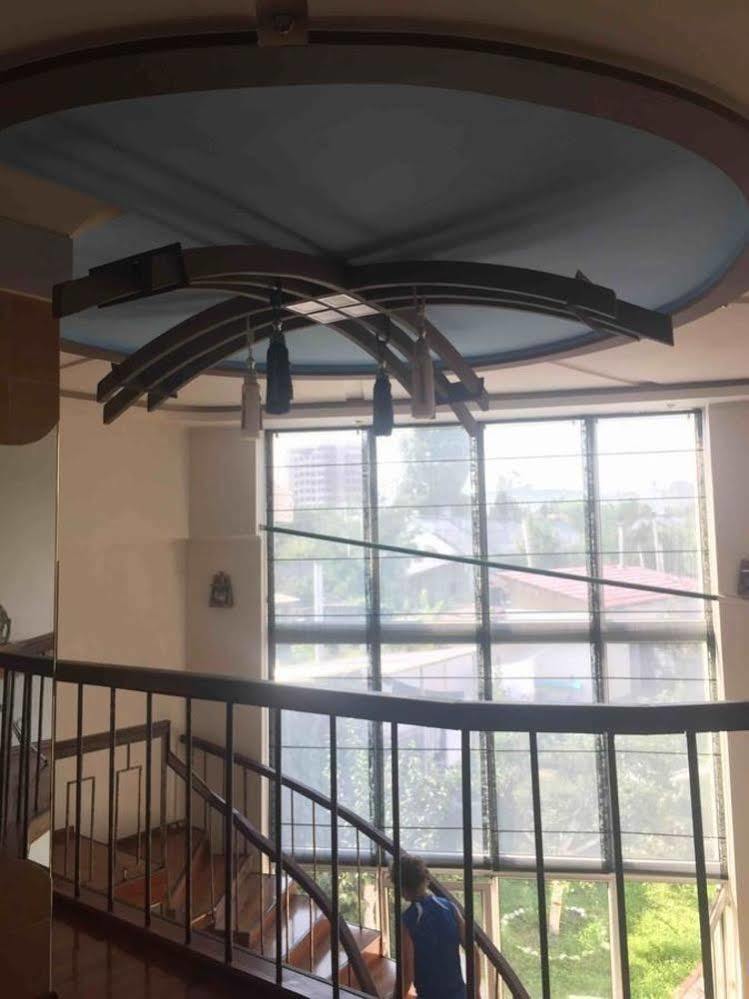 Tunduk Hostel Bishkek Luaran gambar