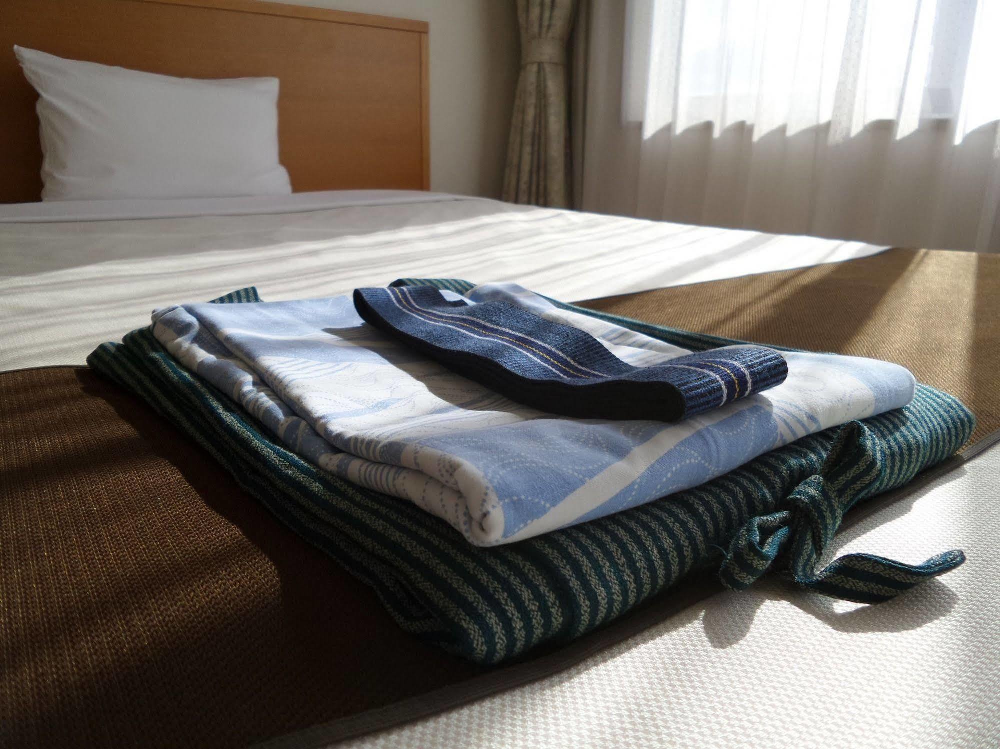 Tunduk Hostel Bishkek Luaran gambar
