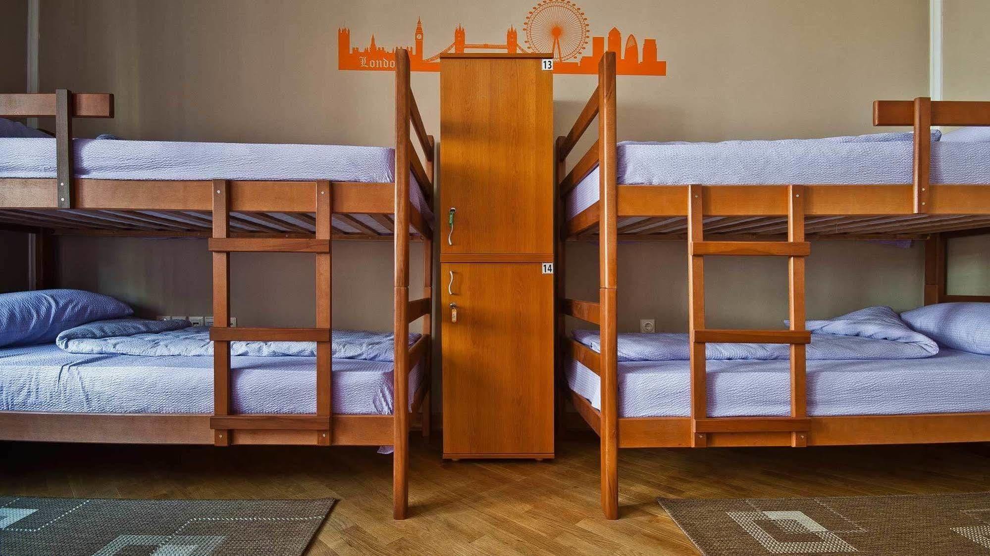 Tunduk Hostel Bishkek Luaran gambar